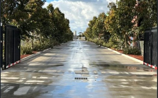 20/463A Somerville Road, Brooklyn, VIC 3012